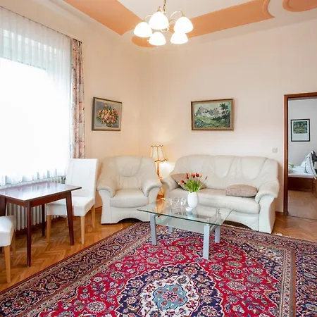 Gaestehaus Mittmann Lejlighedshotel 3*